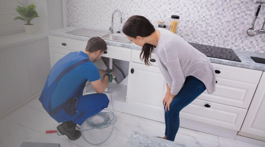 Expert burst pipe repair services in Howes, SD